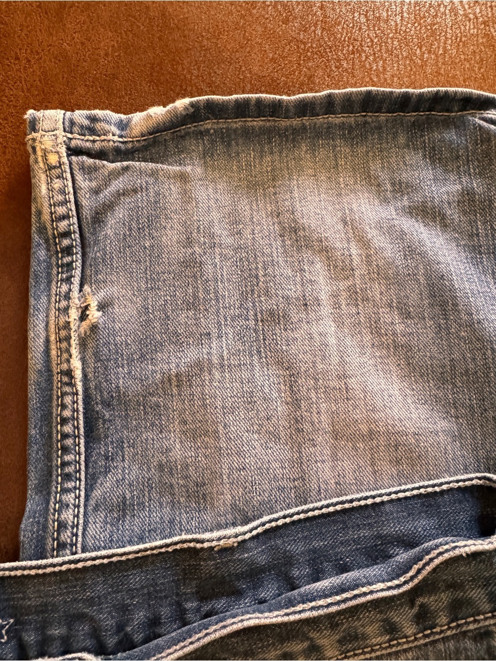 Cinch Light Blue Relaxed Fit Men's Jeans - Picture 2 of 16